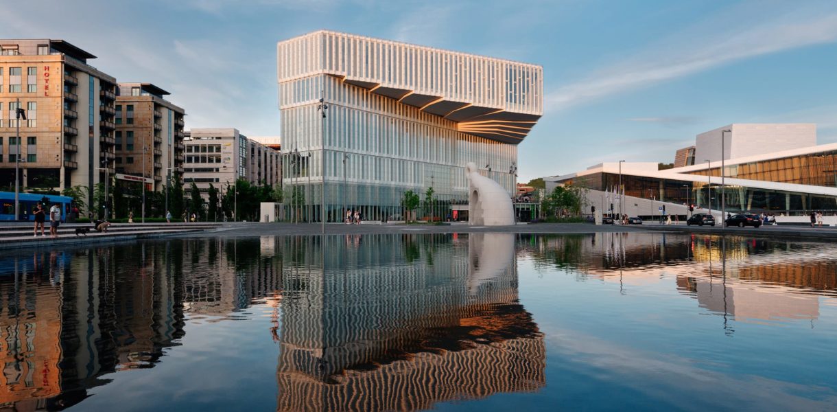 Відкриття Deichmann Bjørvika Library