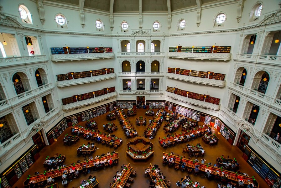 Libraries of the most comfortable cities in the world